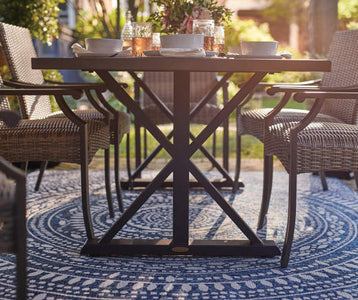 Broyhill X-Frame Patio Dining Table